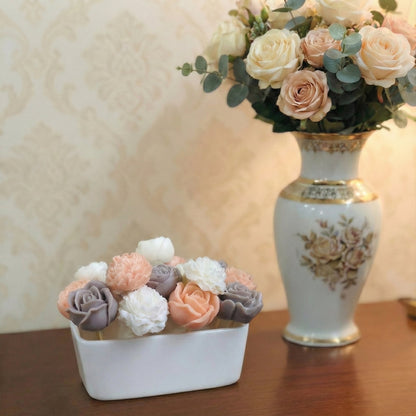 Ceramic Aurora Bouquet Scented Candle with Flower Melts | Coconut-Soy Wax | Home Decor | Ceramic Tray Included (FREE)