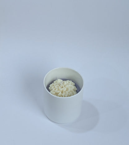 Ceramic Petal Jar Scented Candle | 400g | Coconut-Soy Wax | Decorative Candle