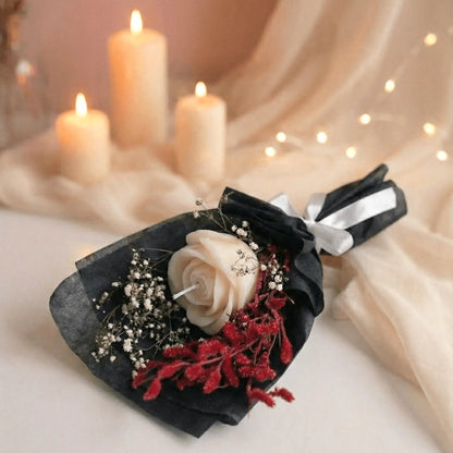 Big Rose Scented Bouquet Candle Demooo - igniquecandles