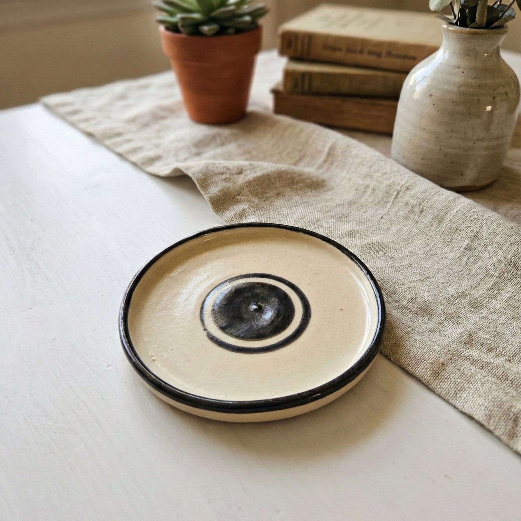 Ceramic Tray for Melts (Color may vary) (Free) - igniquecandles