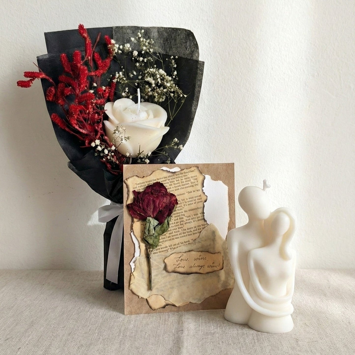 Rose Scented Bouquet Candle Combo - igniquecandles