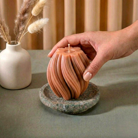 Swirl Twirl Scented Candle (Free) - igniquecandles