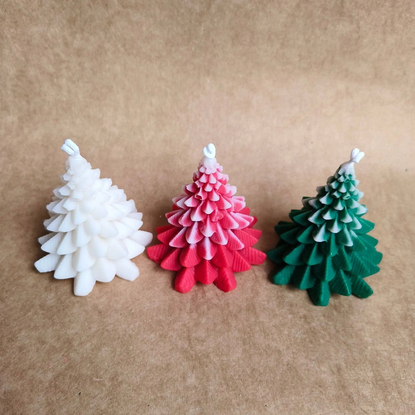 X-mas Tree with Snow Effect Scented Candle